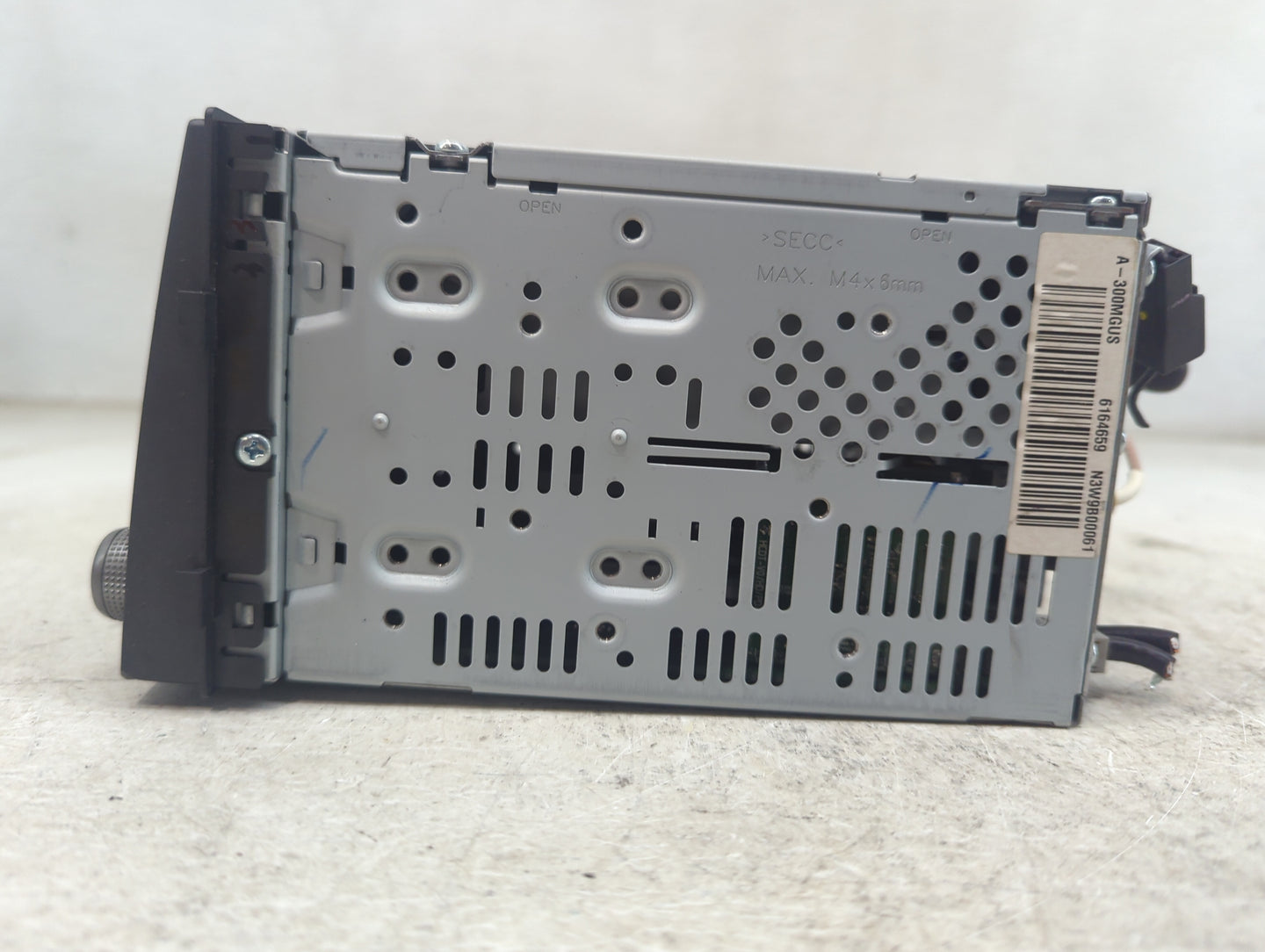 2009-2010 Kia Optima Radio AM FM Cd Player Receiver Replacement P/N:96170-2G950T0 A-300MGUS Fits Fits 2009 2010 OEM Used Aut