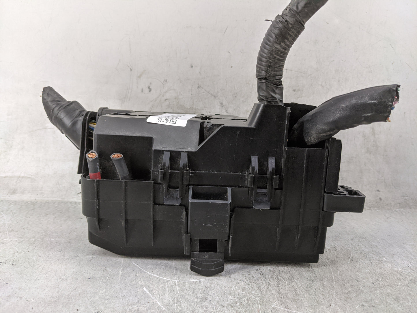2009-2010 Kia Optima Fusebox Fuse Box Panel Relay Module P/N:91950-2G690 Fits Fits 2009 2010 OEM Used Auto Parts - Oemusedau
