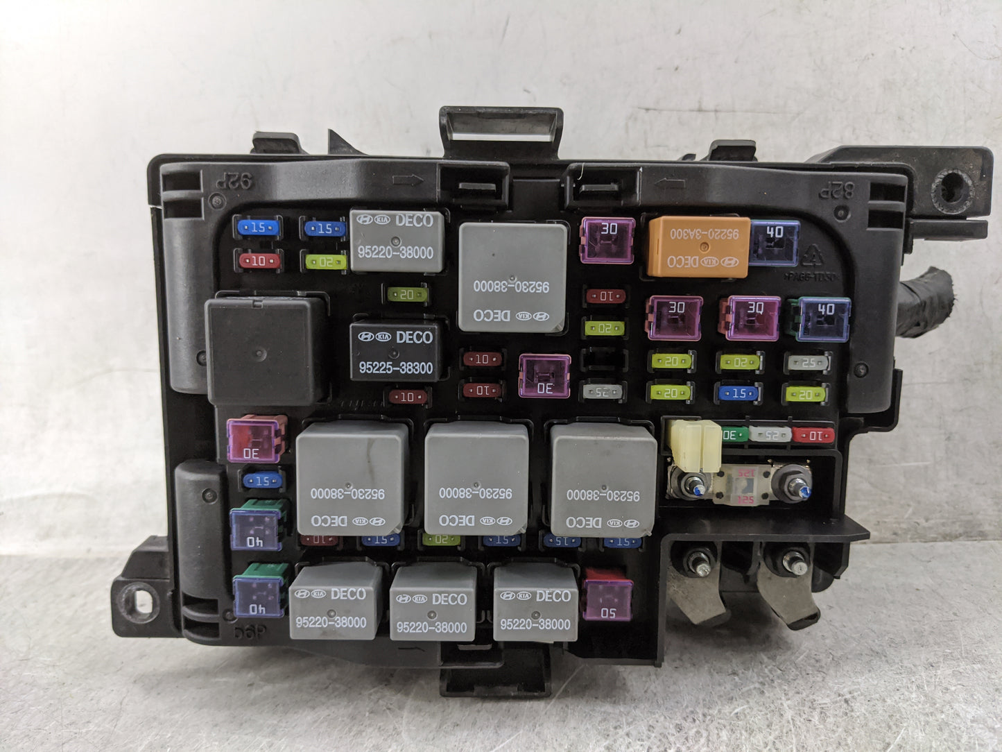 2009-2010 Kia Optima Fusebox Fuse Box Panel Relay Module P/N:91950-2G690 Fits Fits 2009 2010 OEM Used Auto Parts - Oemusedau