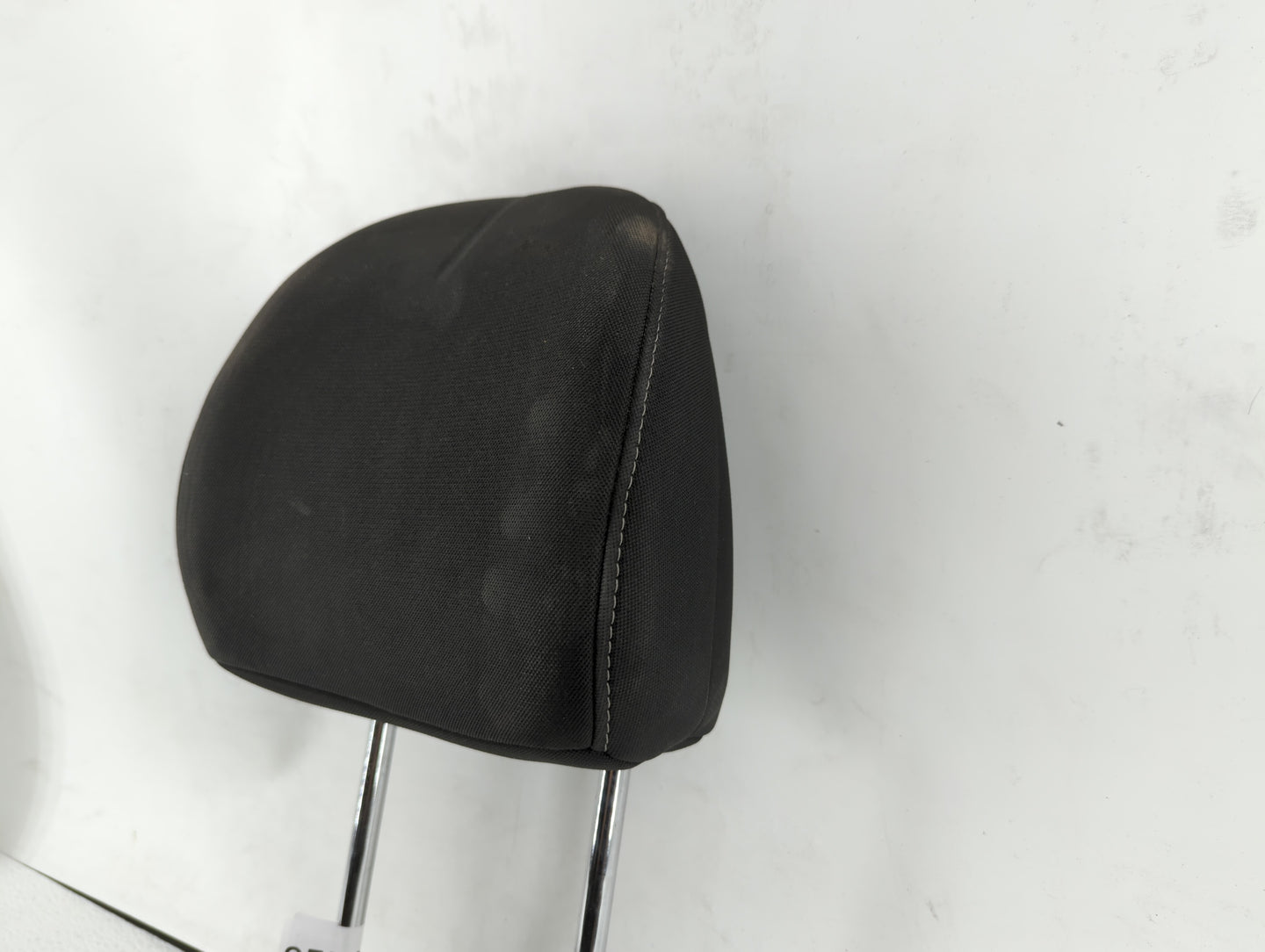2009-2010 Kia Optima Headrest Head Rest Front Driver Passenger Seat Fits Fits 2009 2010 OEM Used Auto Parts - Oemusedautopar