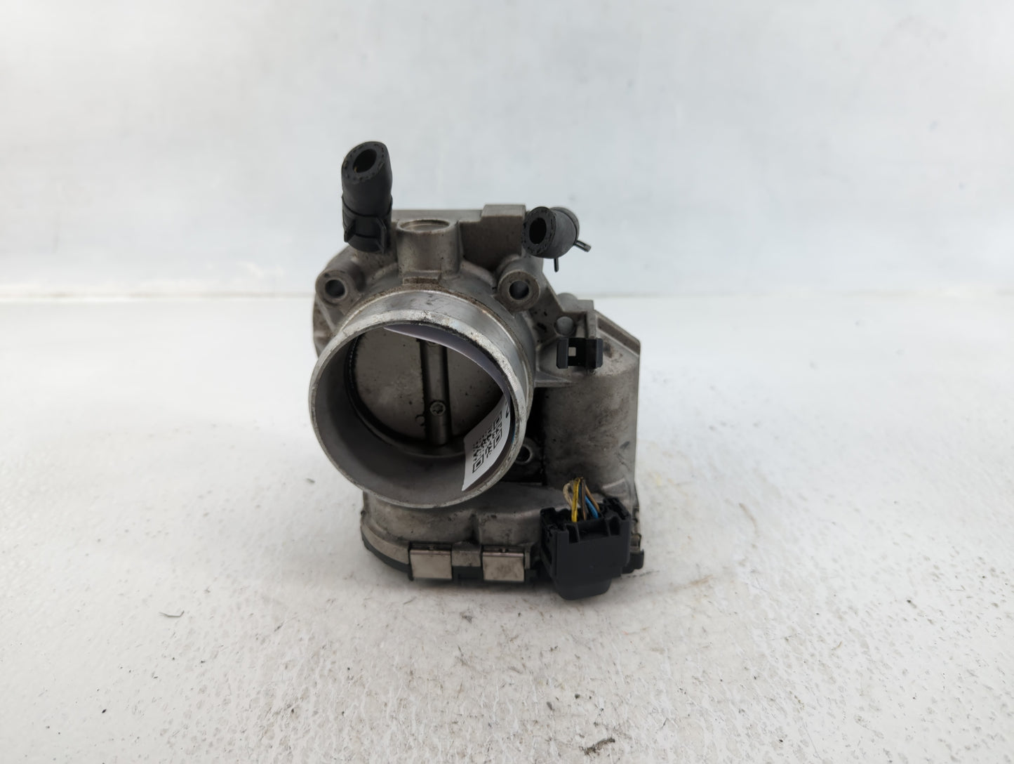 2006-2010 Kia Optima Throttle Body P/N:35100-25400 Fits Fits 2006 2007 2008 2009 2010 2011 2012 2013 OEM Used Auto Parts - O