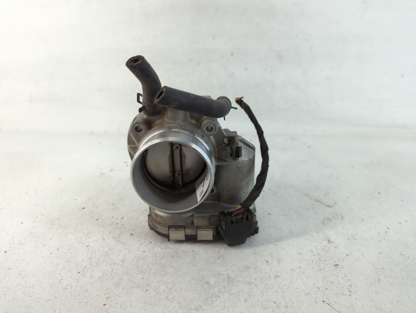 2006-2010 Kia Optima Throttle Body P/N:35100-25400 Fits Fits 2006 2007 2008 2009 2010 2011 2012 2013 OEM Used Auto Parts - O