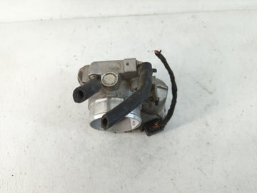 2006-2010 Kia Optima Throttle Body P/N:35100-25400 Fits Fits 2006 2007 2008 2009 2010 2011 2012 2013 OEM Used Auto Parts