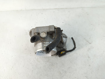 2006-2010 Kia Optima Throttle Body P/N:35100-25400 Fits Fits 2006 2007 2008 2009 2010 2011 2012 2013 OEM Used Auto Parts