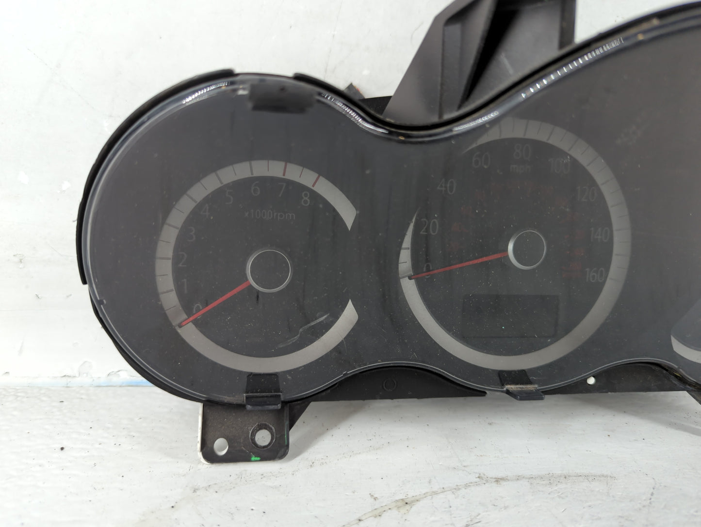 2009-2010 Kia Optima Instrument Cluster Speedometer Gauges P/N:94023-2G733 Fits Fits 2009 2010 OEM Used Auto Parts - Oemused