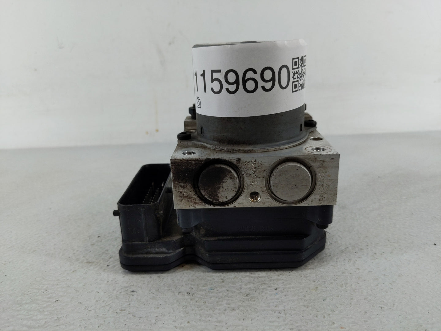 2010-2011 Kia Rio ABS Pump Control Module Replacement P/N:58920-1E110 Fits Fits 2009 2010 2011 OEM Used Auto Parts - Oemused