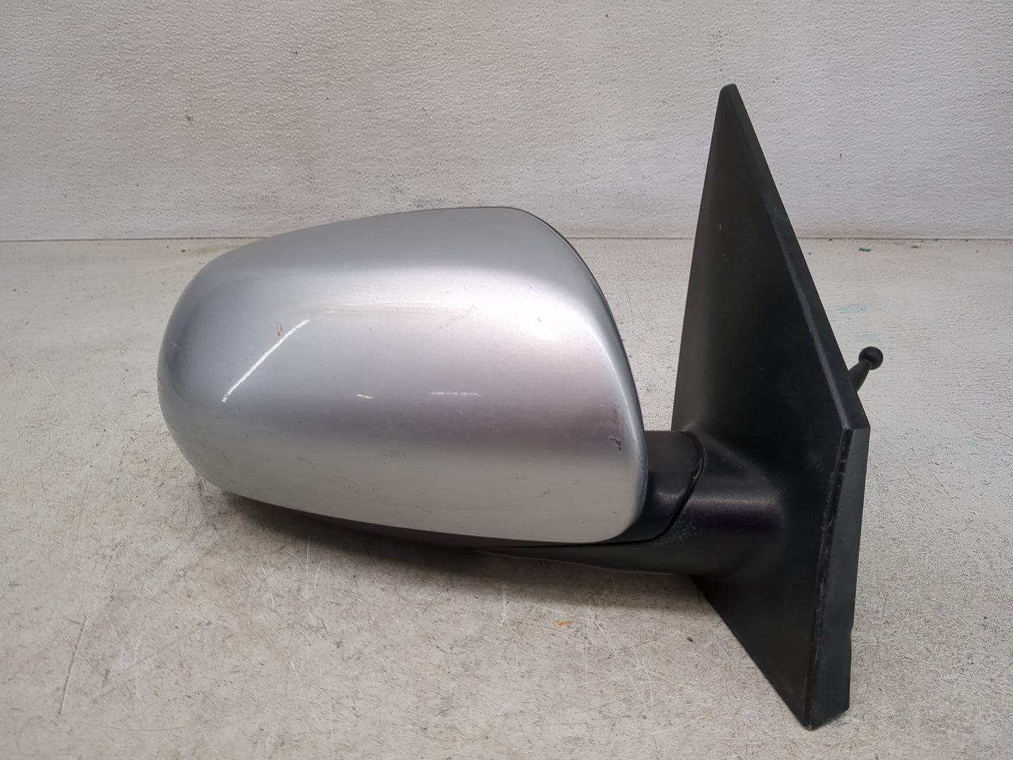 2010-2011 Kia Rio Passenger Side View Mirror - Right Door Mirror OEM Used - Oemusedautoparts1.com