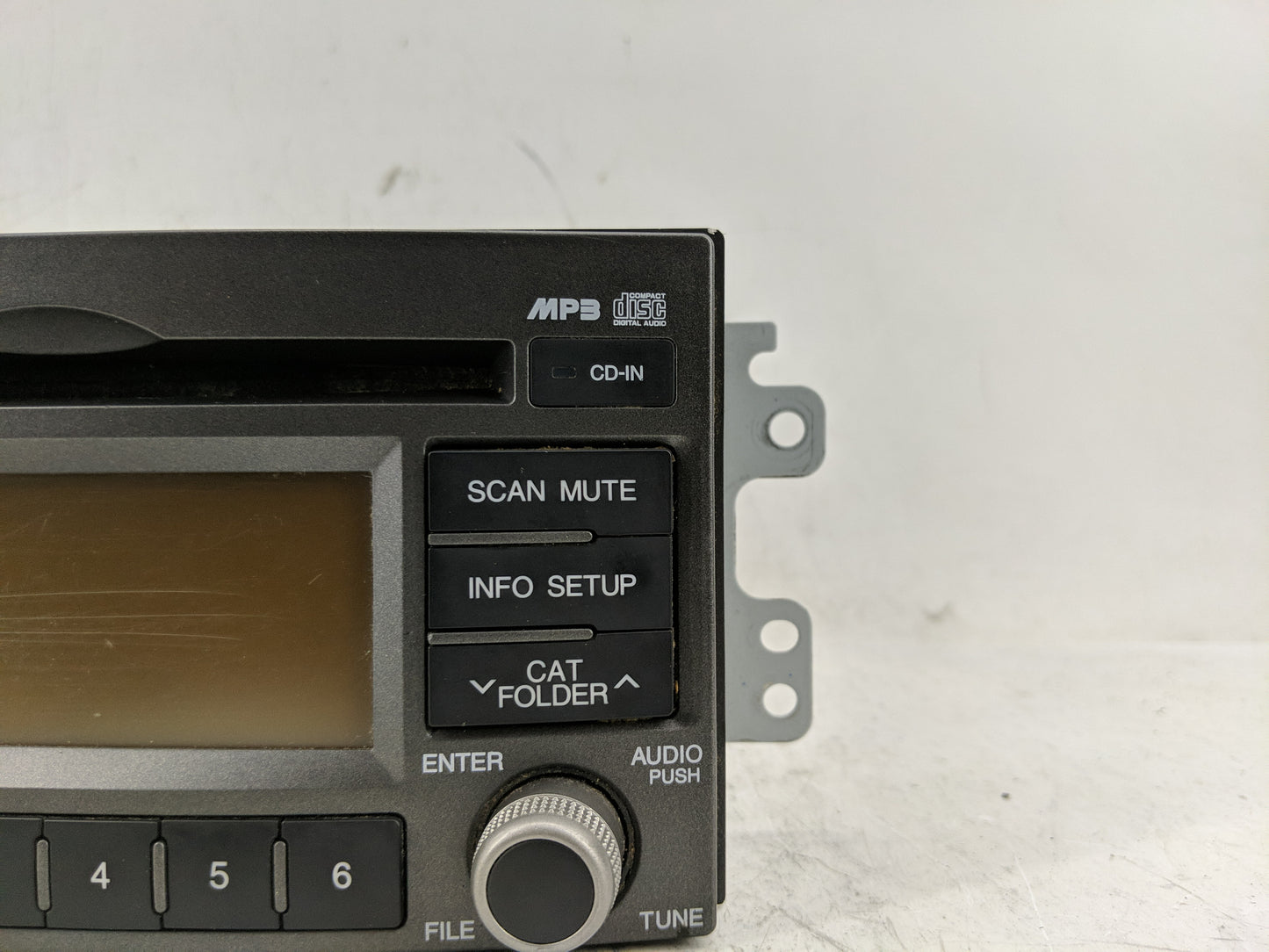 2010 Kia Rondo Radio AM FM Cd Player Receiver Replacement Fits OEM Used Auto Parts - Oemusedautoparts1.com
