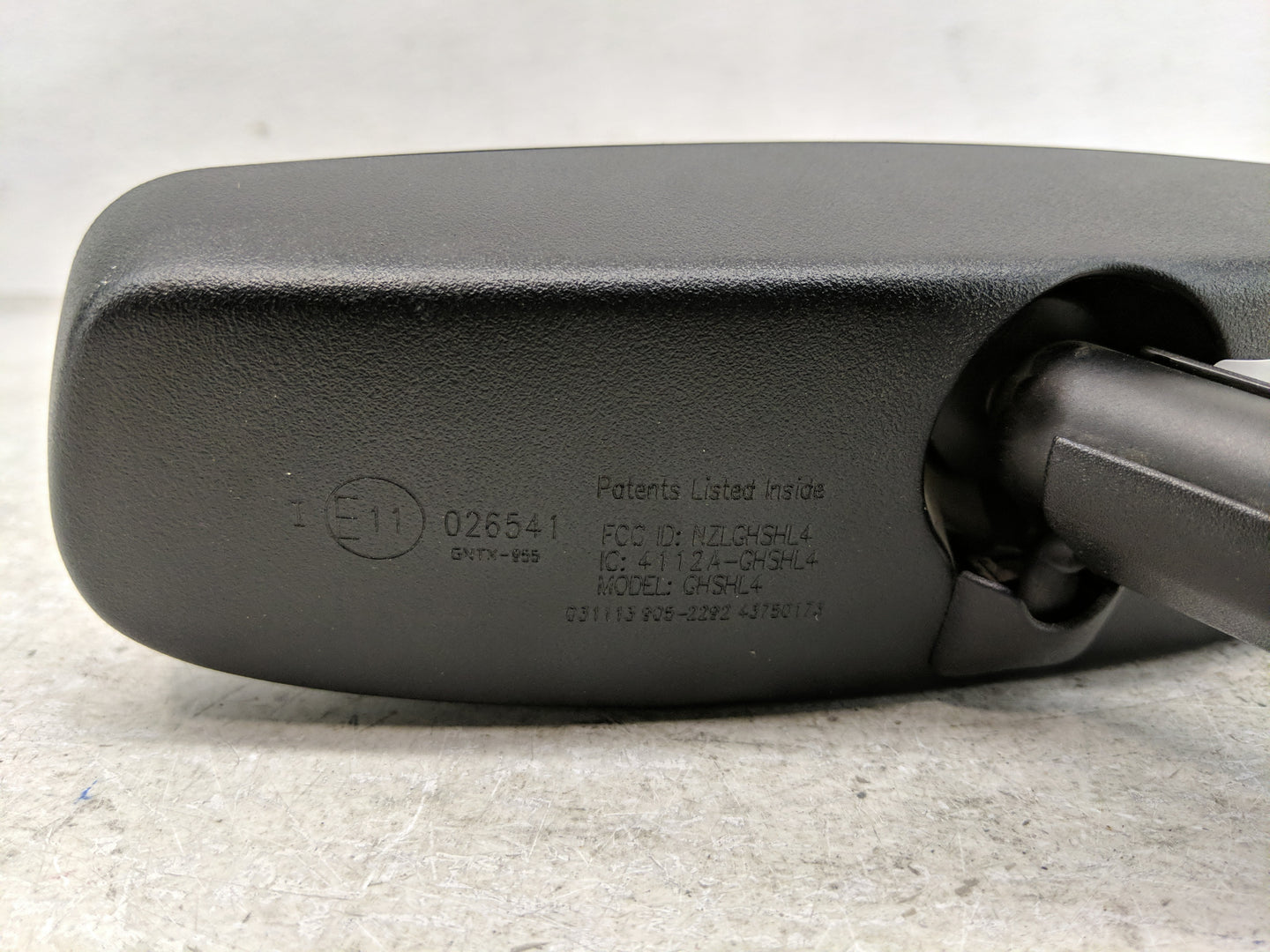 2010-2014 Kia Sedona Interior Rear View Mirror Replacement OEM P/N:851014D300 Fits Fits 2010 2011 2012 2014 OEM Used Auto Pa