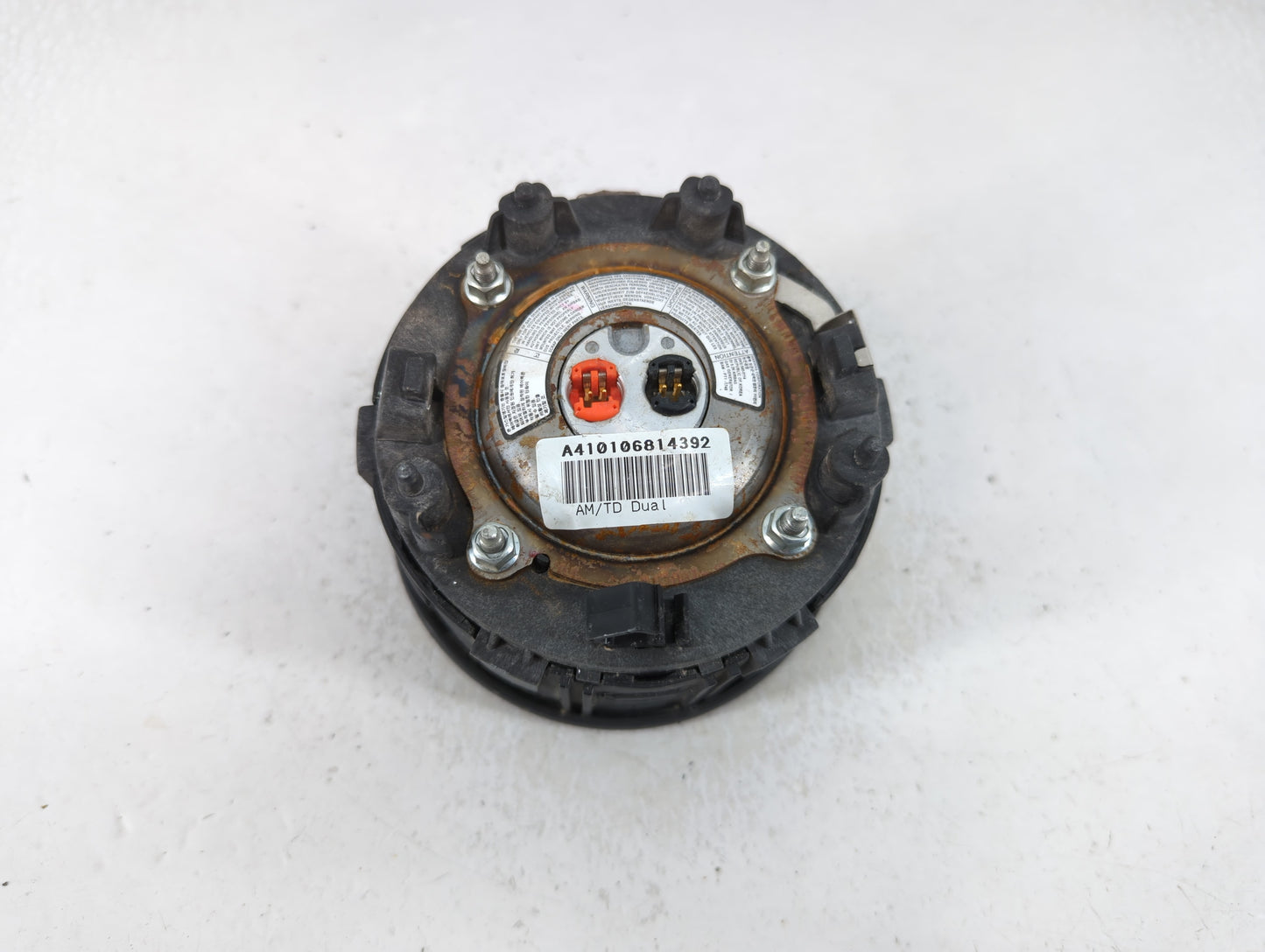2010-2011 Kia Soul Air Bag Driver Left Steering Wheel Mounted P/N:A410106814392 Fits Fits 2010 2011 OEM Used Auto Parts - Oe