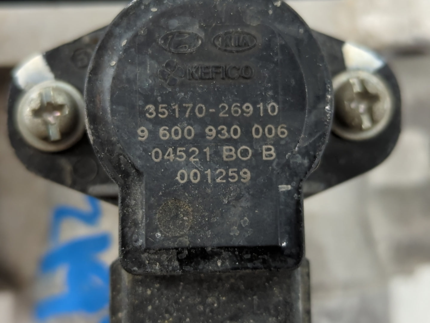 2010-2011 Kia Soul Throttle Body P/N:35170-26910 Fits Fits 2007 2008 2009 2010 2011 2012 OEM Used Auto Parts - Oemusedautopa