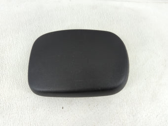 compare product 2010-2011 Kia Soul Center Console Armrest Cover Lid Fits Fits 2010 2011 OEM Used Auto Parts