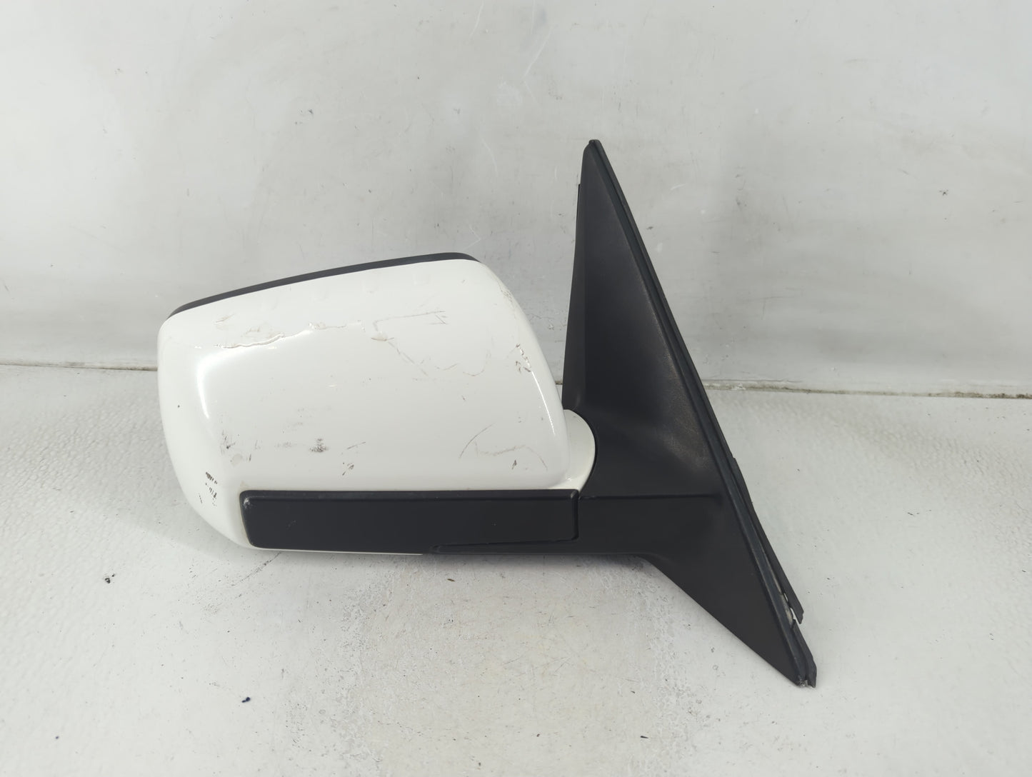 2010-2013 Kia Soul Driver Side View Mirror - Left Door Mirror OEM Used - Oemusedautoparts1.com