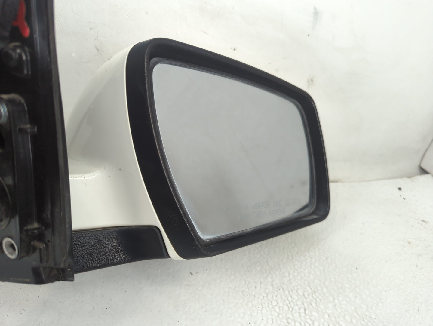 2010-2013 Kia Soul Driver Side View Mirror - Left Door Mirror OEM Used - Oemusedautoparts1.com