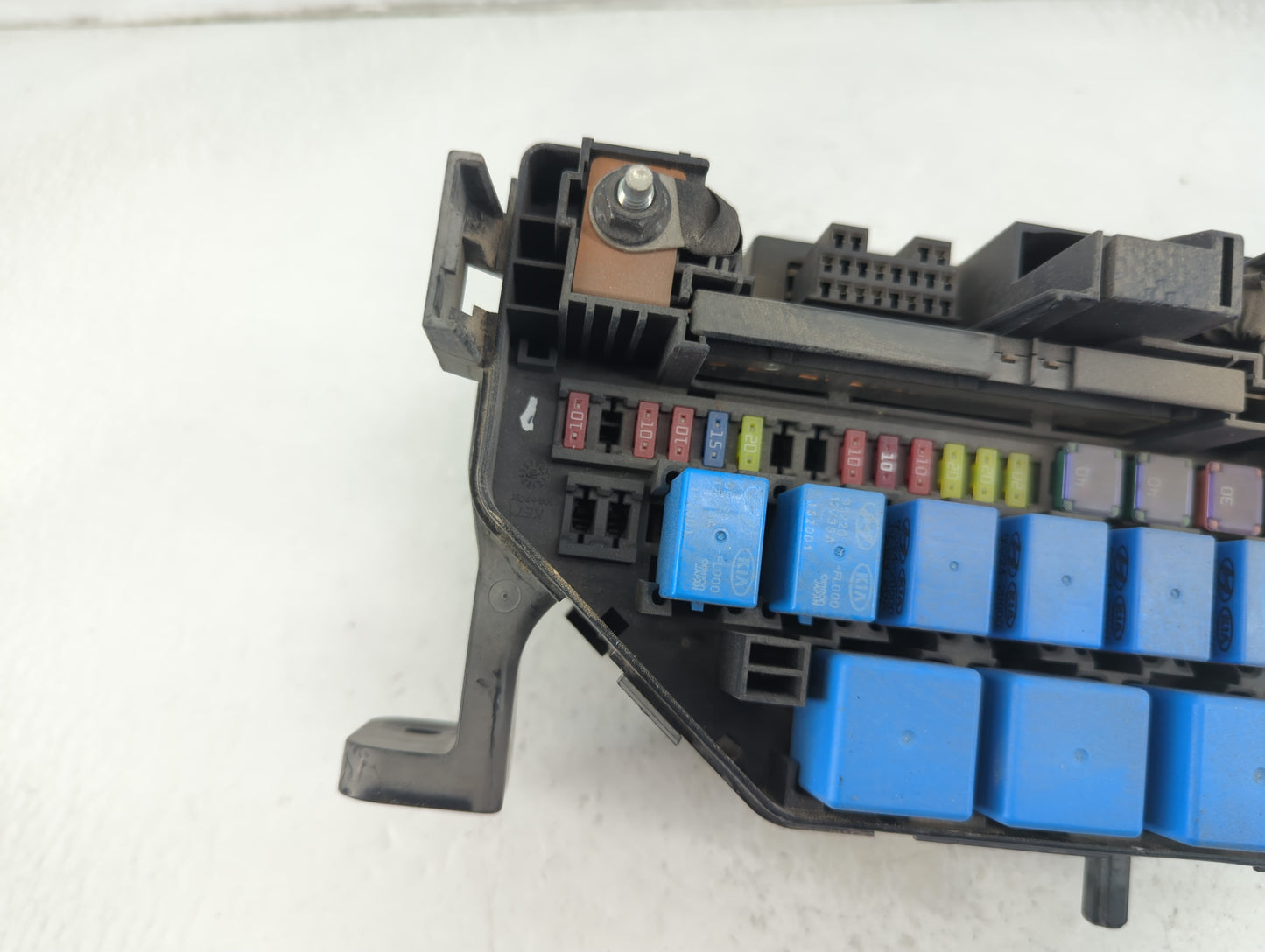 2010-2011 Kia Soul Fusebox Fuse Box Panel Relay Module P/N:91950-2K340 Fits Fits 2010 2011 OEM Used Auto Parts - Oemusedauto