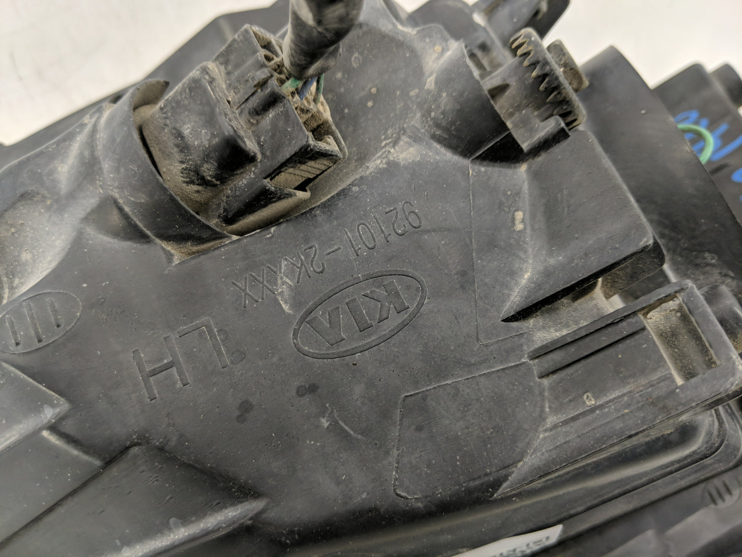 2010 Kia Soul Driver Left Oem Head Light Headlight Lamp - Oemusedautoparts1.com
