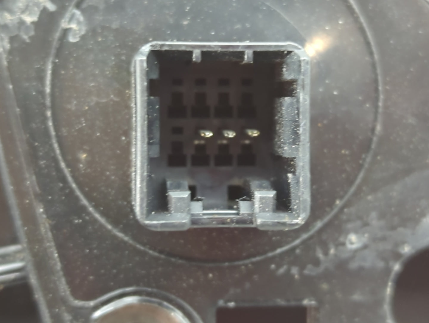 2010-2013 Kia Soul Driver Side View Mirror - Left Door Mirror OEM Used - Oemusedautoparts1.com