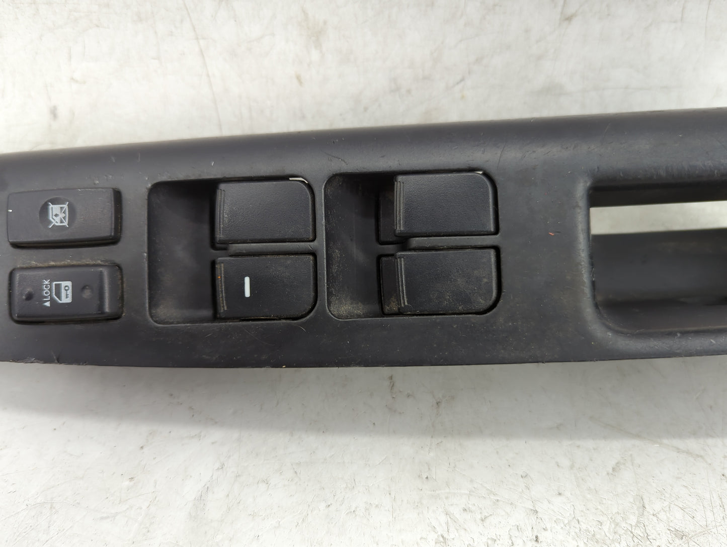 2010-2013 Kia Soul Master Power Window Switch Replacement Driver Side Left P/N:93570-2K000 Fits Fits 2010 2011 2012 2013 OEM