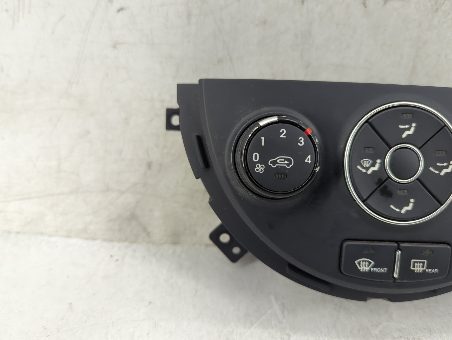2010-2011 Kia Soul Climate Control Module Temperature AC/Heater Replacement P/N:97250-2KXXX Fits Fits 2010 2011 OEM Used Aut