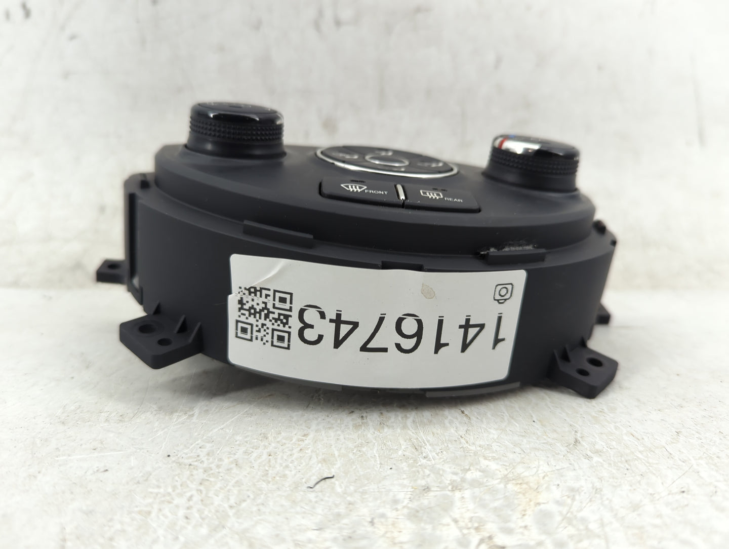 2010-2011 Kia Soul Climate Control Module Temperature AC/Heater Replacement P/N:97250-2KXXX Fits Fits 2010 2011 OEM Used Aut