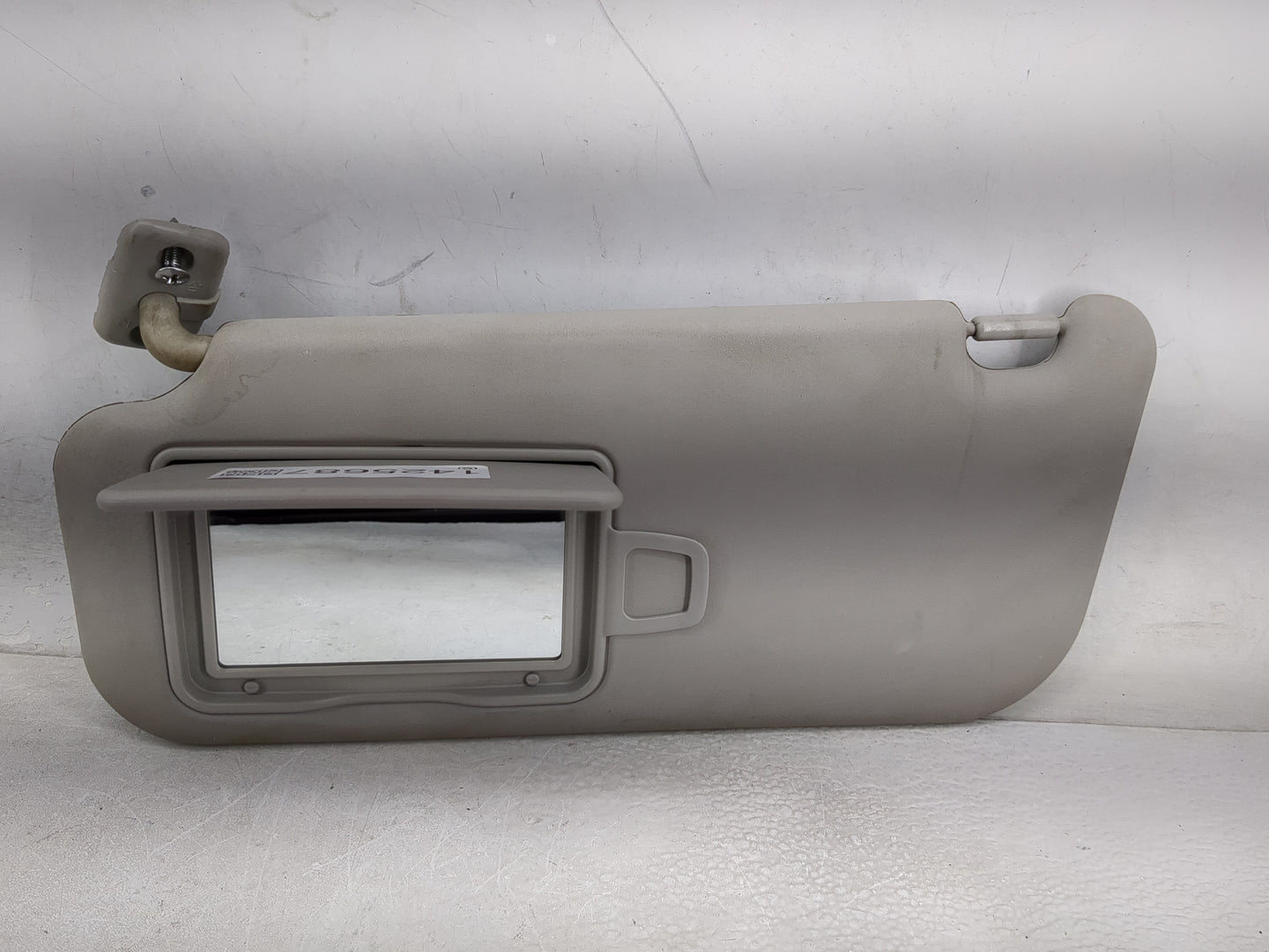 2010-2013 Kia Soul Sun Visor Shade Replacement Driver Left Mirror Fits Fits 2010 2011 2012 2013 OEM Used Auto Parts - Oemuse