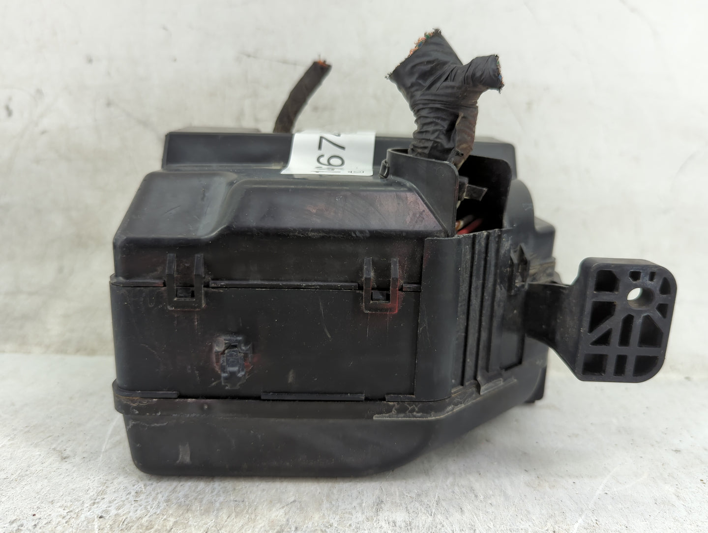 2010 Kia Soul Fusebox Fuse Box Panel Relay Module P/N:91215 2K 570 Fits OEM Used Auto Parts - Oemusedautoparts1.com