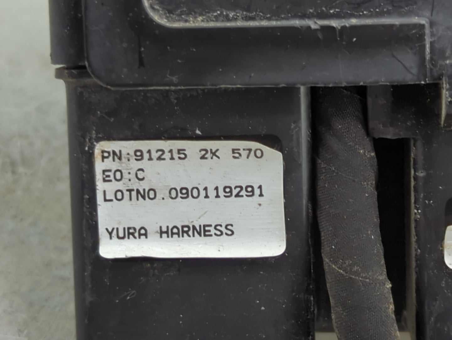 2010 Kia Soul Fusebox Fuse Box Panel Relay Module P/N:91215 2K 570 Fits OEM Used Auto Parts - Oemusedautoparts1.com