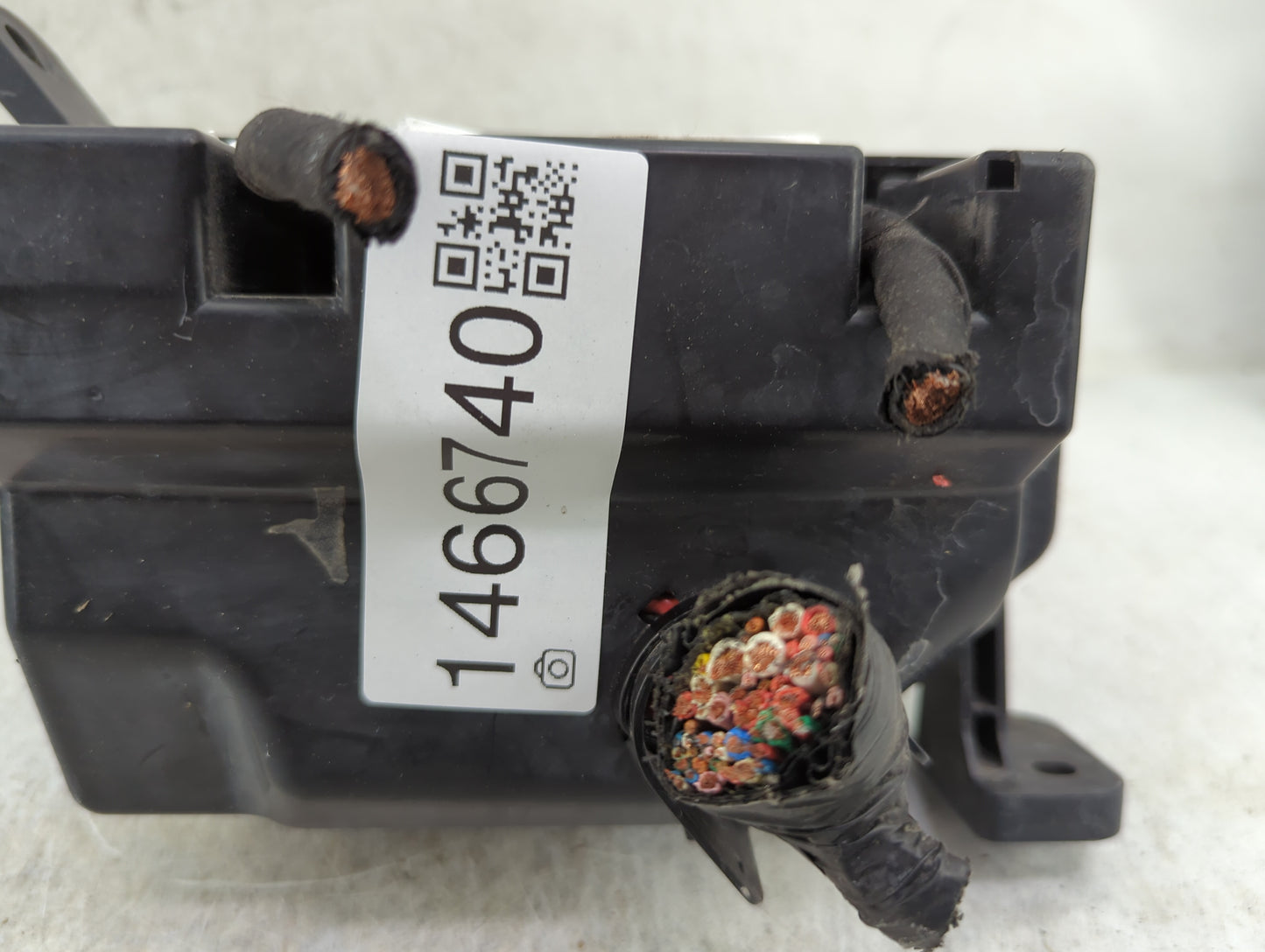 2010 Kia Soul Fusebox Fuse Box Panel Relay Module P/N:91215 2K 570 Fits OEM Used Auto Parts - Oemusedautoparts1.com