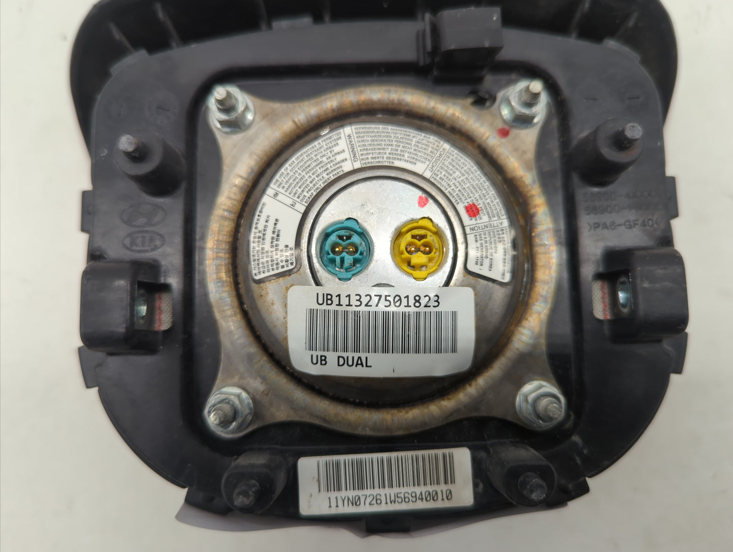 2010-2011 Kia Soul Air Bag Driver Left Steering Wheel Mounted P/N:BAM-PT1-1749 Fits Fits 2010 2011 OEM Used Auto Parts - Oem