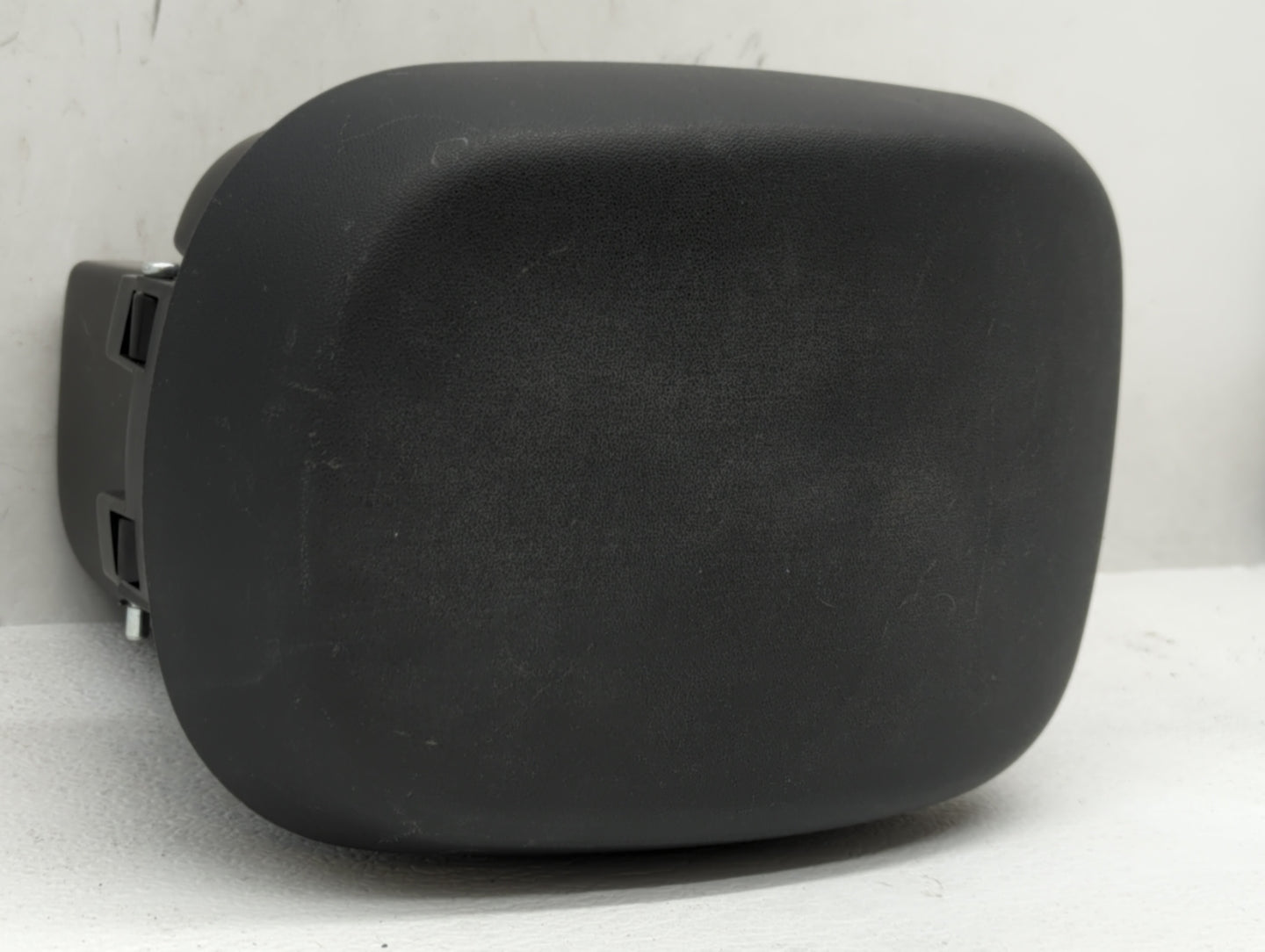 2010 Kia Soul Center Console Armrest Cover Lid - Oemusedautoparts1.com