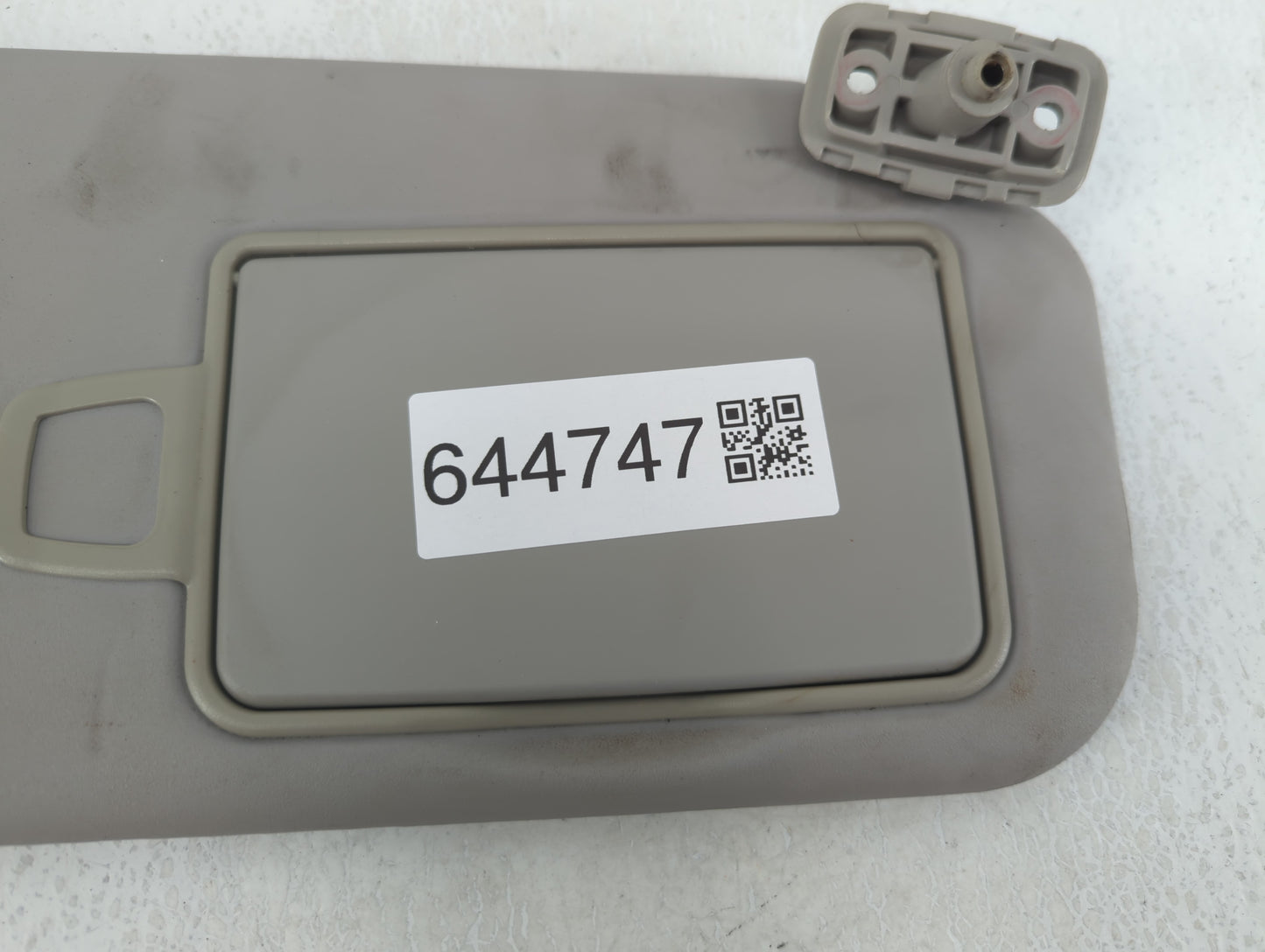 2010-2013 Kia Soul Sun Visor Shade Replacement Passenger Right Mirror Fits Fits 2010 2011 2012 2013 OEM Used Auto Parts - Oe