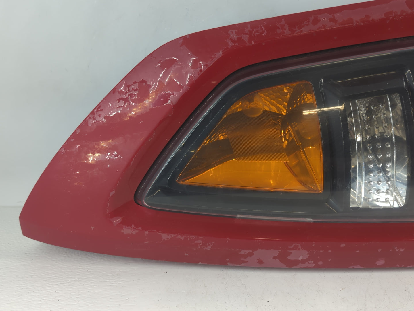 2010-2011 Kia Soul Tail Light Assembly Passenger Right OEM P/N:92402-2K0 Fits Fits 2010 2011 OEM Used Auto Parts - Oemusedau