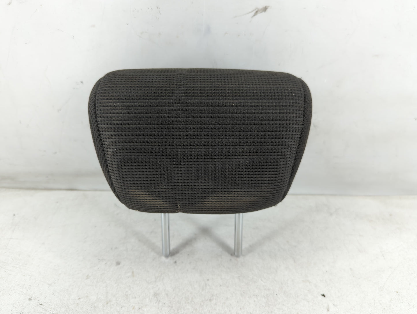 2010-2011 Kia Soul Headrest Head Rest Rear Center Seat Fits Fits 2010 2011 OEM Used Auto Parts - Oemusedautoparts1.com