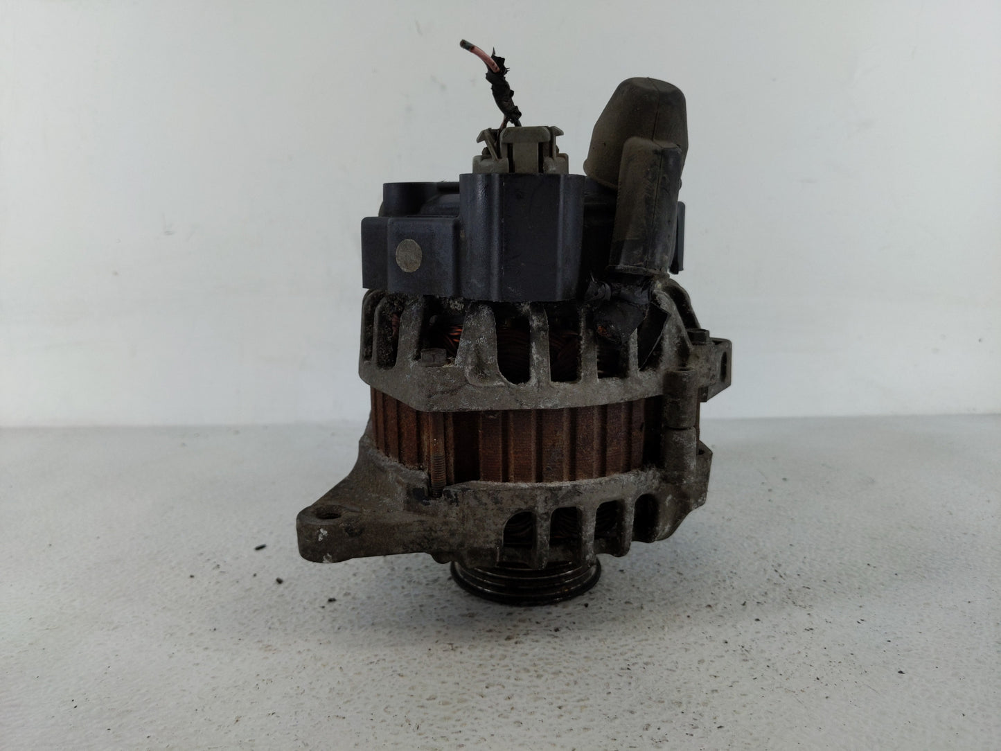 2010-2011 Kia Soul Alternator Replacement Generator Charging Assembly Engine OEM Fits Fits 2007 2008 2009 2010 2011 2012 OEM