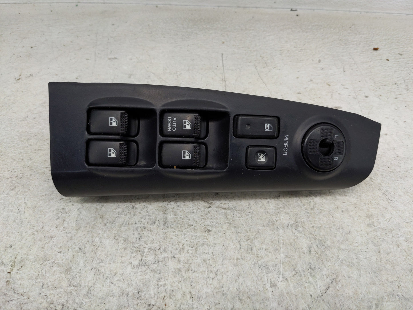 2005-2010 Kia Sportage Master Power Window Switch Replacement Driver Side Left P/N:93570-1F260WK Fits OEM Used Auto Parts - 