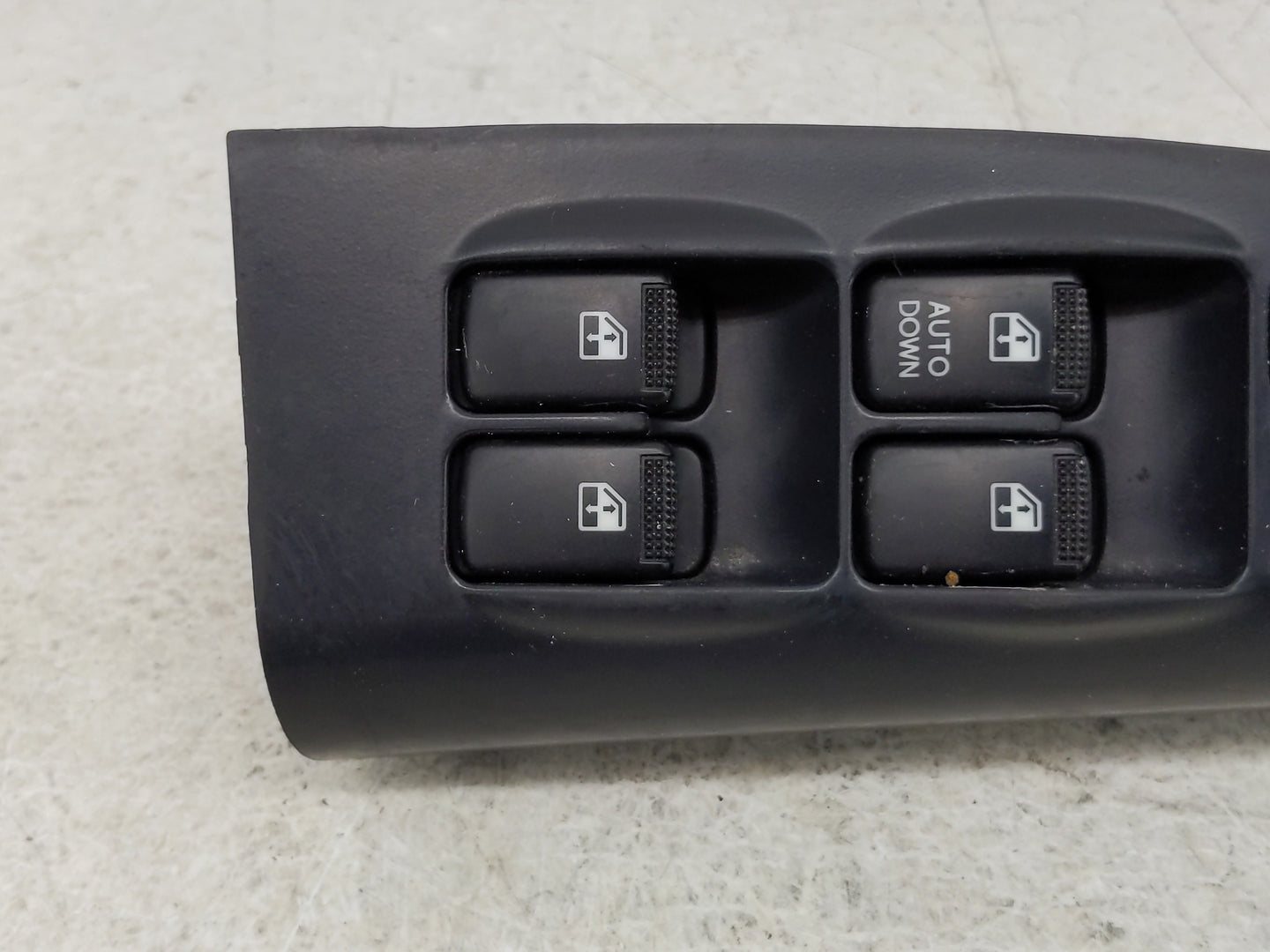 2005-2010 Kia Sportage Master Power Window Switch Replacement Driver Side Left P/N:93570-1F260WK Fits OEM Used Auto Parts - 