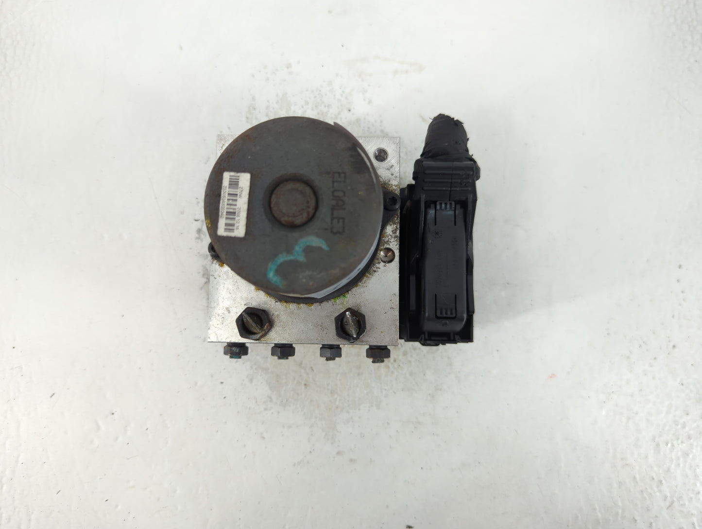 2010 Kia Sportage ABS Pump Control Module Replacement P/N:58920-1F750 Fits OEM Used Auto Parts - Oemusedautoparts1.com