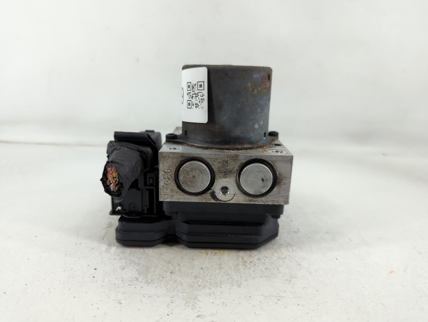 2010 Kia Sportage ABS Pump Control Module Replacement P/N:58920-1F750 Fits OEM Used Auto Parts - Oemusedautoparts1.com