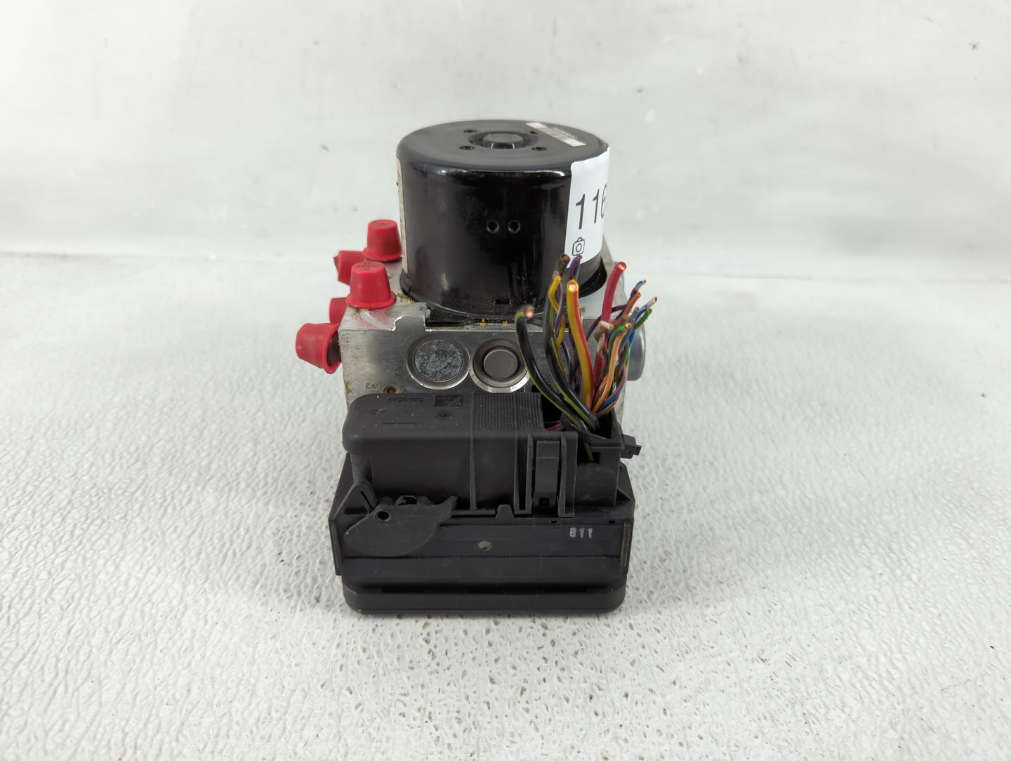 2010 Land Rover Lr2 ABS Pump Control Module Replacement P/N:AG9N-2C405-CA Fits OEM Used Auto Parts - Oemusedautoparts1.com