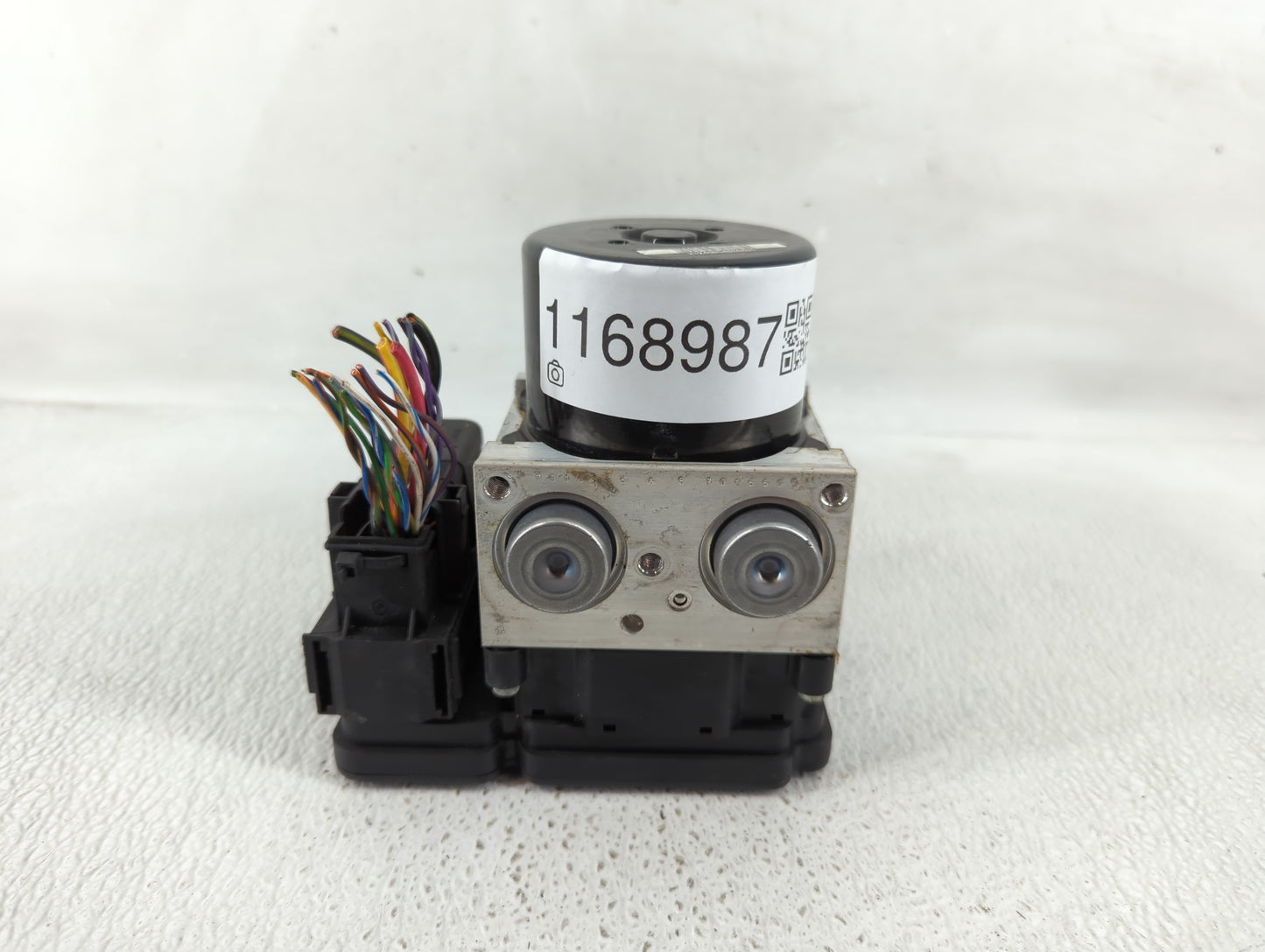 2010 Land Rover Lr2 ABS Pump Control Module Replacement P/N:AG9N-2C405-CA Fits OEM Used Auto Parts - Oemusedautoparts1.com