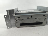 2008-2012 Land Rover Lr2 Am Fm Cd Player Radio Receiver 583239 - Oemusedautoparts1.com