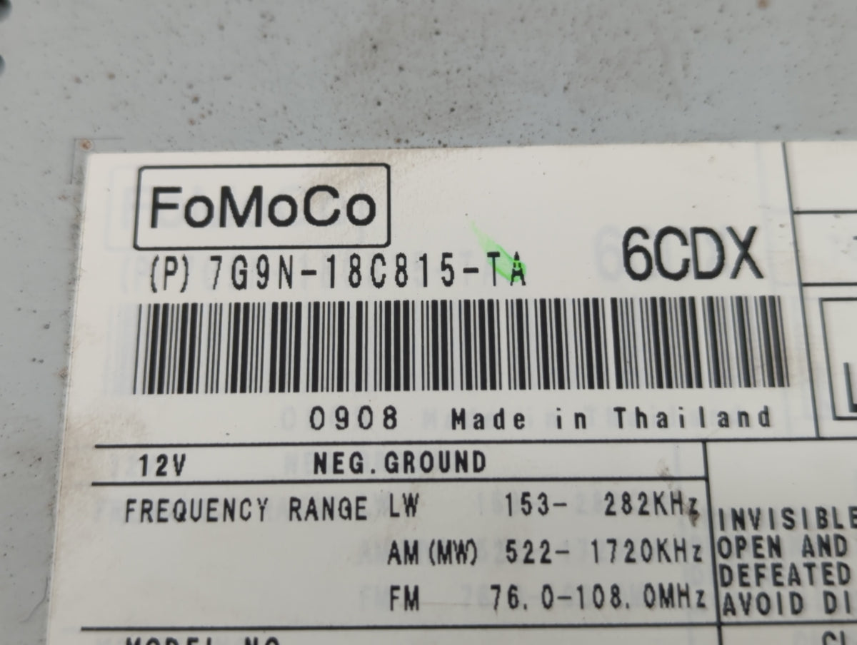 2008-2012 Land Rover Lr2 Am Fm Cd Player Radio Receiver 583239 - Oemusedautoparts1.com