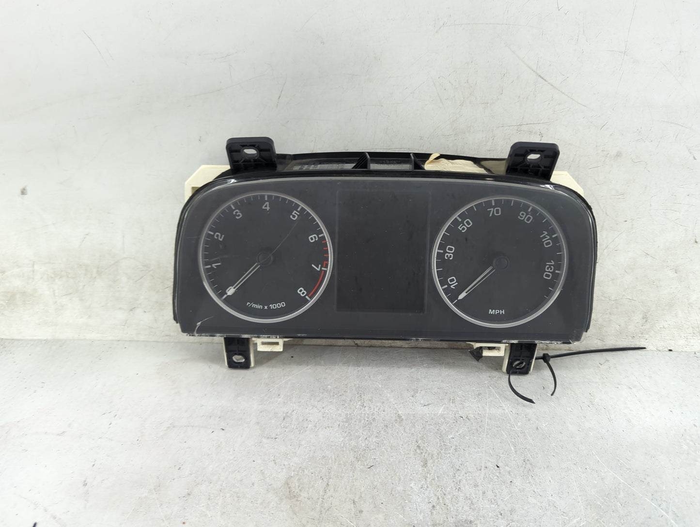 2010 Land Rover Lr4 Instrument Cluster Speedometer Gauges P/N:AH22-10849-AG VPAH2F-10894-A, VPAH21-10890-A Miles:117K Fits O