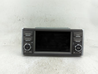 compare product Land Rover Range Rover Am Fm Cd Player Radio Receiver