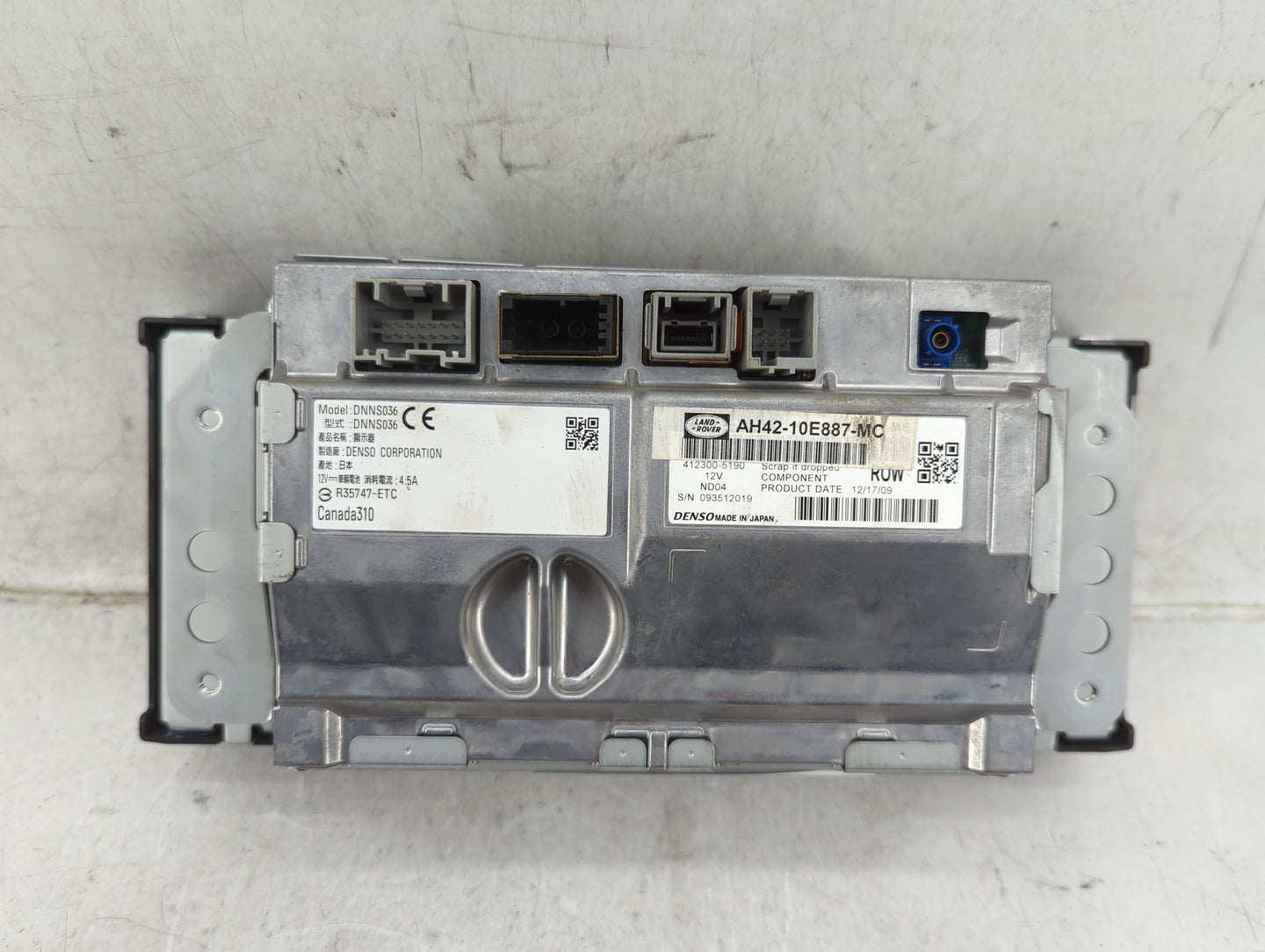 Land Rover Range Rover Am Fm Cd Player Radio Receiver - Oemusedautoparts1.com