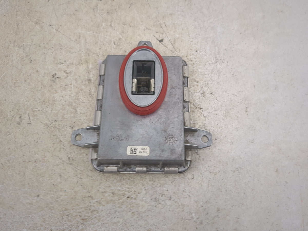 2010 Land Rover Range Rover Headlight Ballast Head Light - Oemusedautoparts1.com