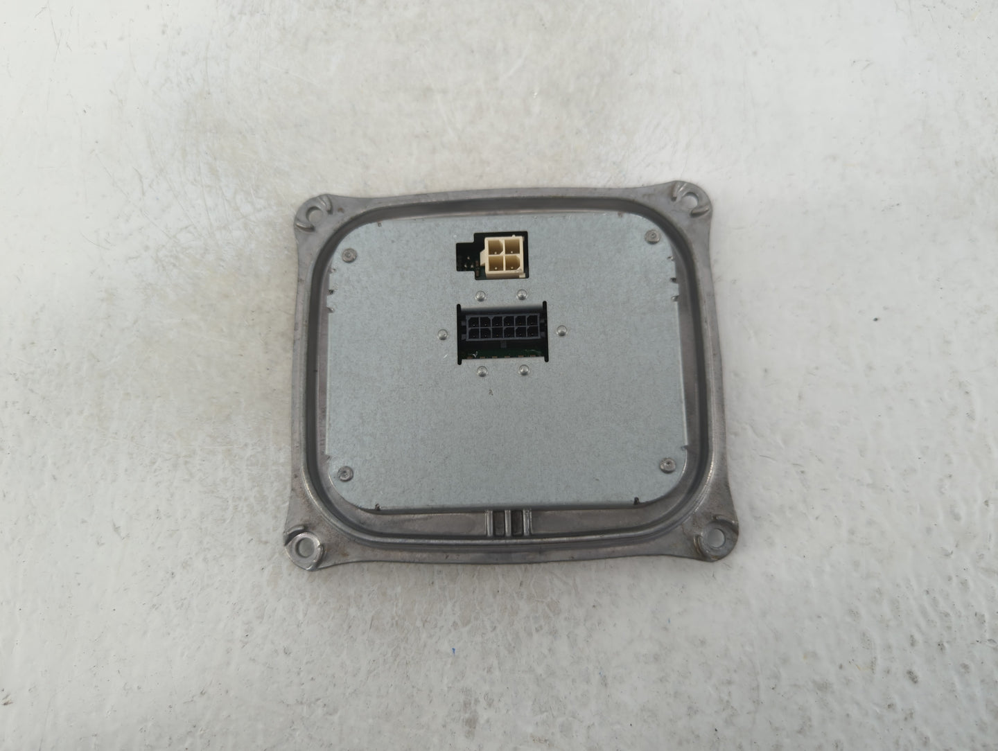 2010-2012 Land Rover Range Rover Headlight Ballast Head Light - Oemusedautoparts1.com