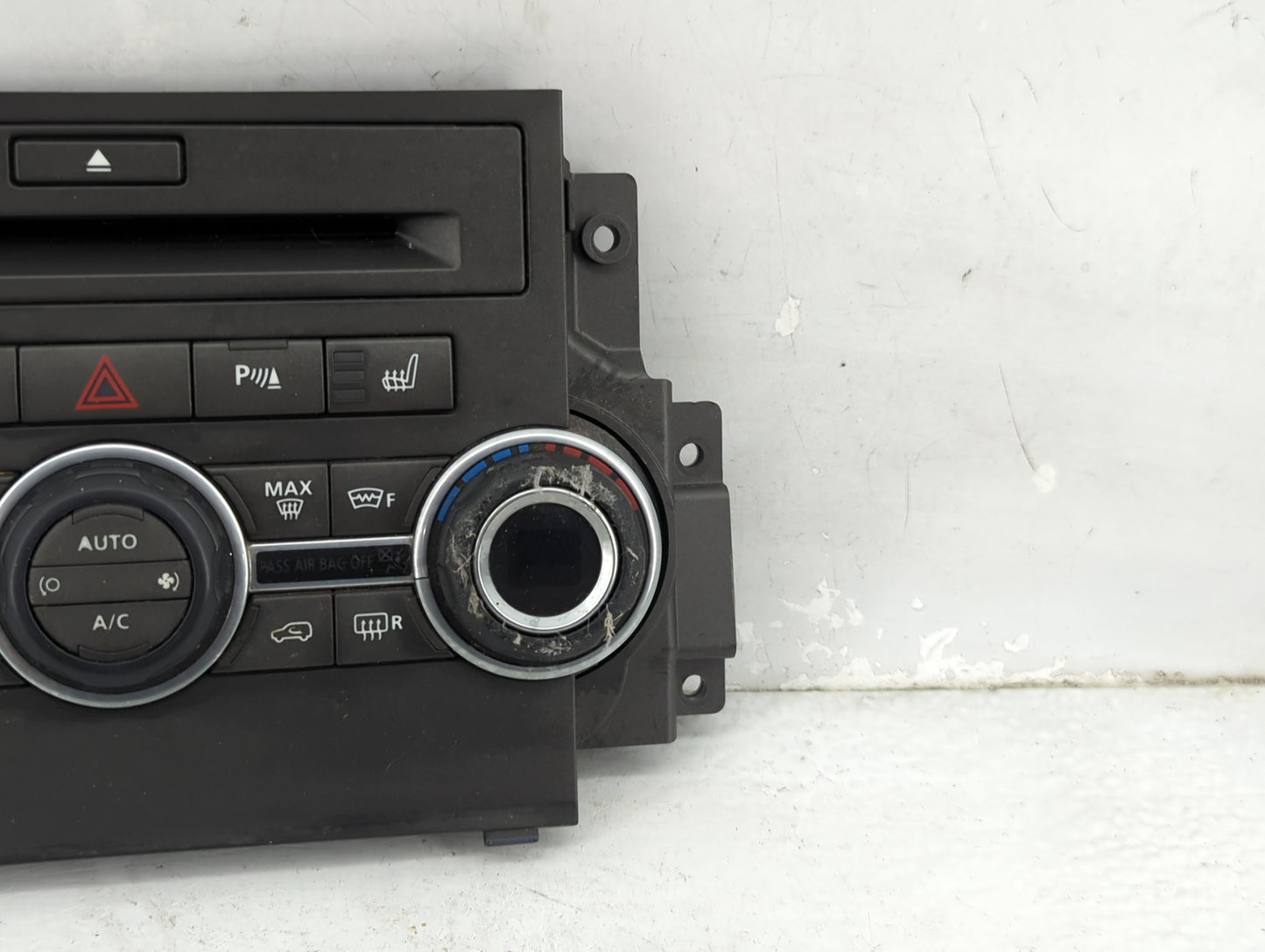 2010-2011 Land Rover Range Rover Sport Climate Control Module Temperature AC/Heater Replacement Fits OEM Used Auto Parts - O