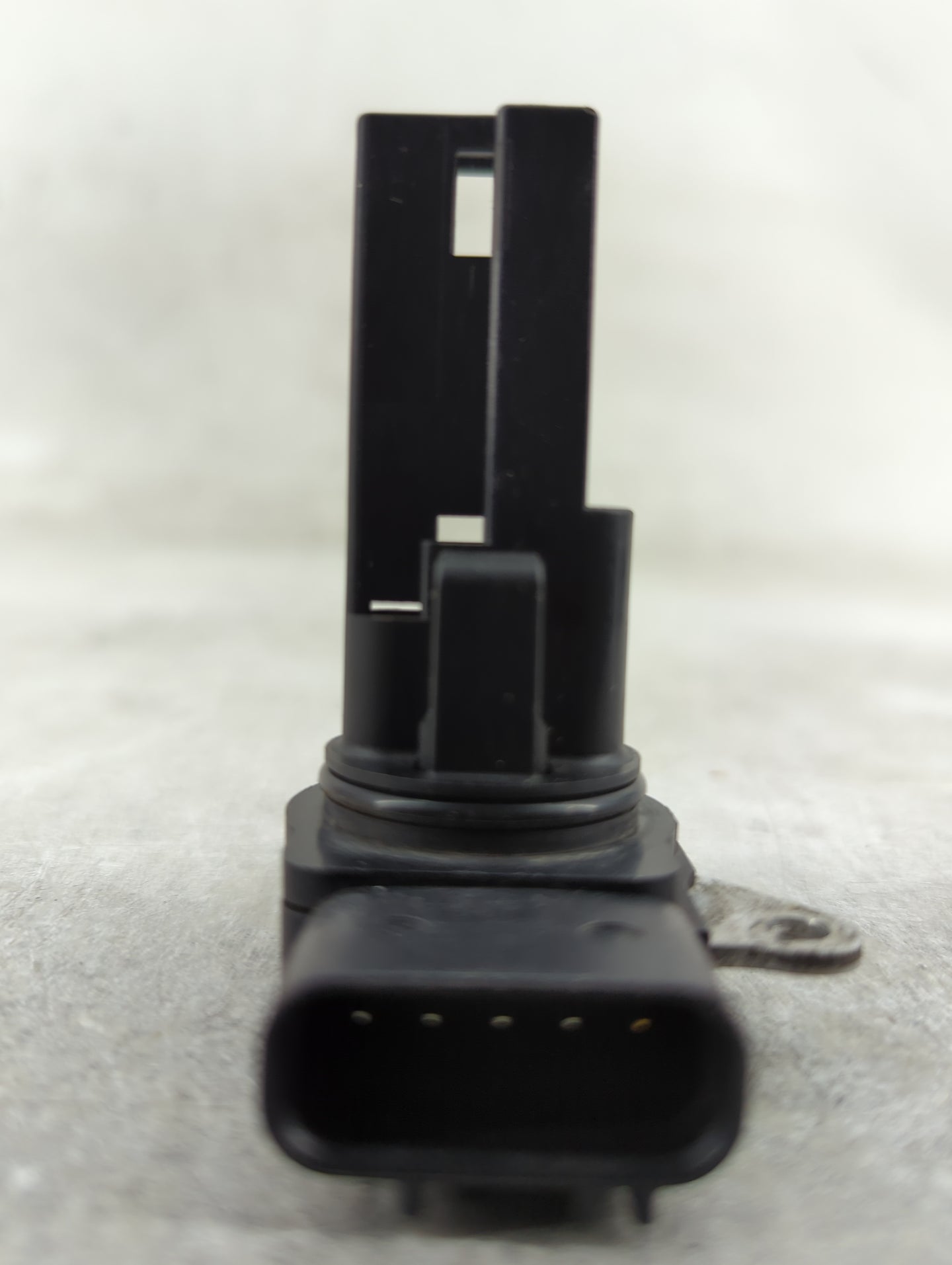2010-2013 Land Rover Range Rover Sport Mass Air Flow Meter Maf - Oemusedautoparts1.com