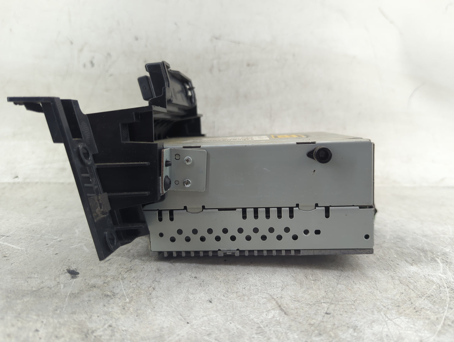 2010-2011 Land Rover Range Rover Sport Radio AM FM Cd Player Receiver Replacement P/N:AH22-18C815-AD AL092752398 Fits OEM Us